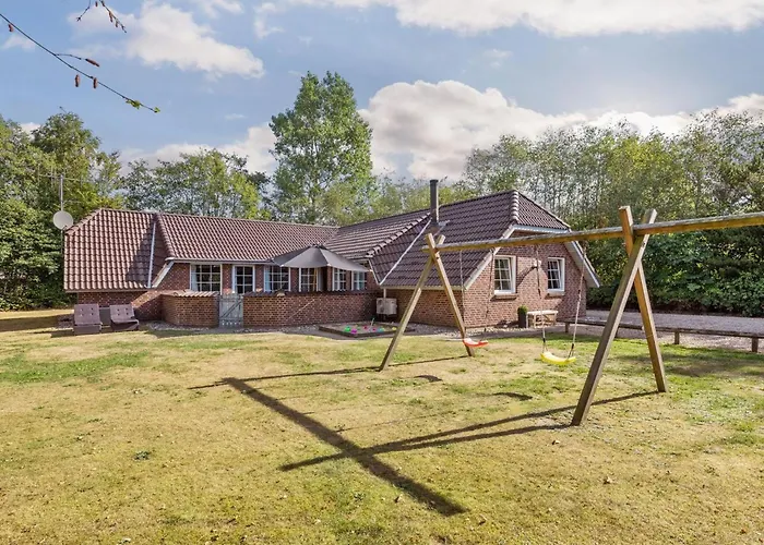 Friederk - 12km From The Sea By Interhome Nyaraló